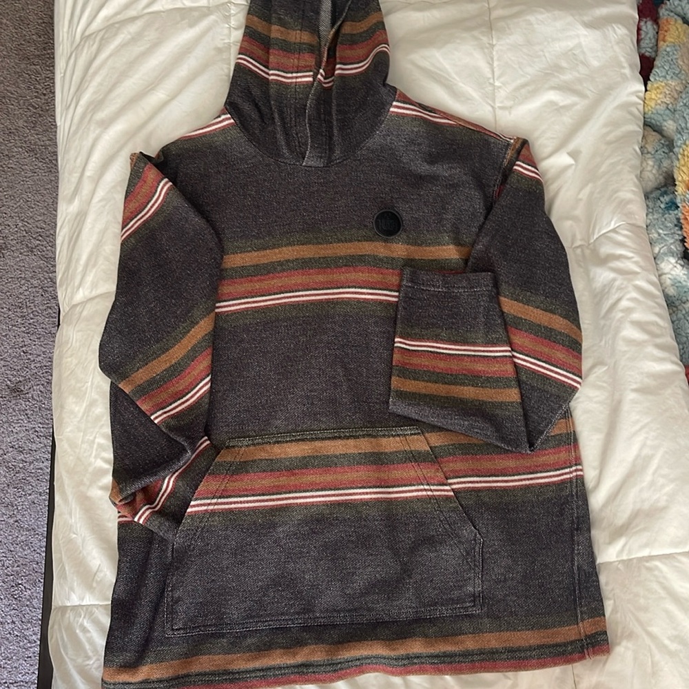 Long sleeve with hoodie